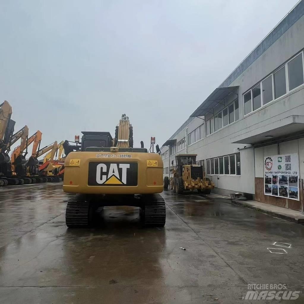 CAT 320D2 중형굴삭기 7톤-28톤