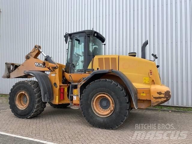 CASE 921F  휠로우더