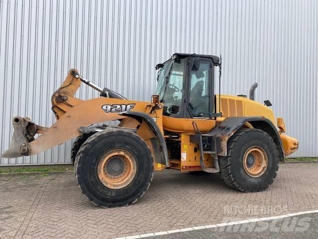 CASE 921F  휠로우더