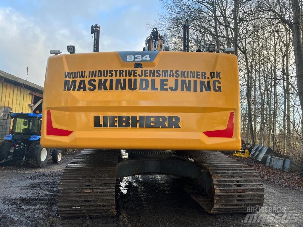 Liebherr R934 G8 대형 굴삭기 29톤 이상