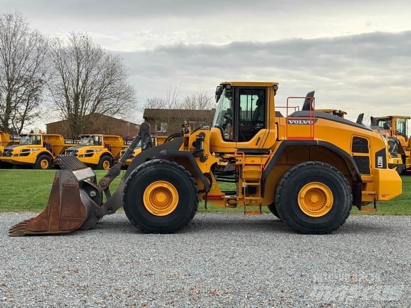Volvo L 220 H  휠로우더