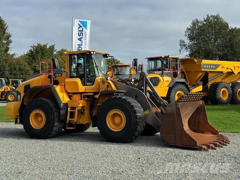 Volvo L 220 H  휠로우더