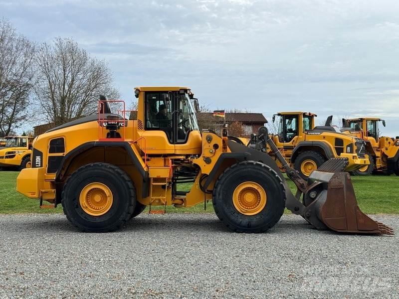 Volvo L 220 H  휠로우더