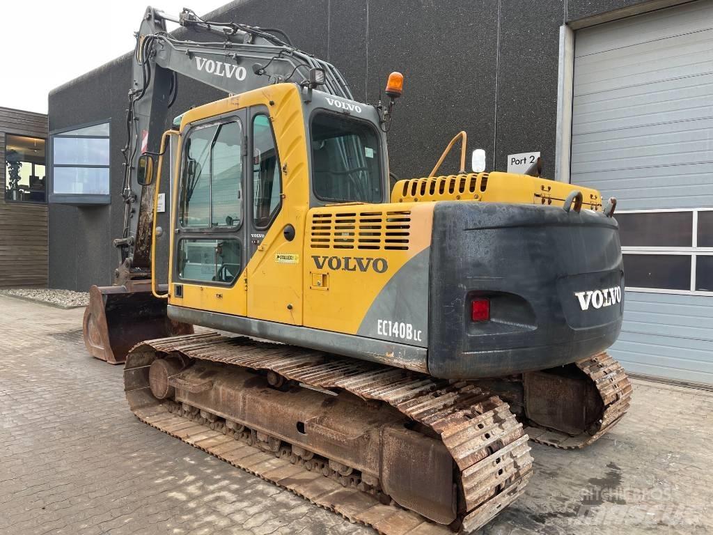Volvo EC140B 대형 굴삭기 29톤 이상