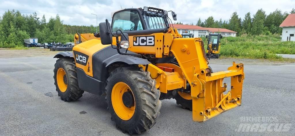 JCB 535-95 텔러 핸들러