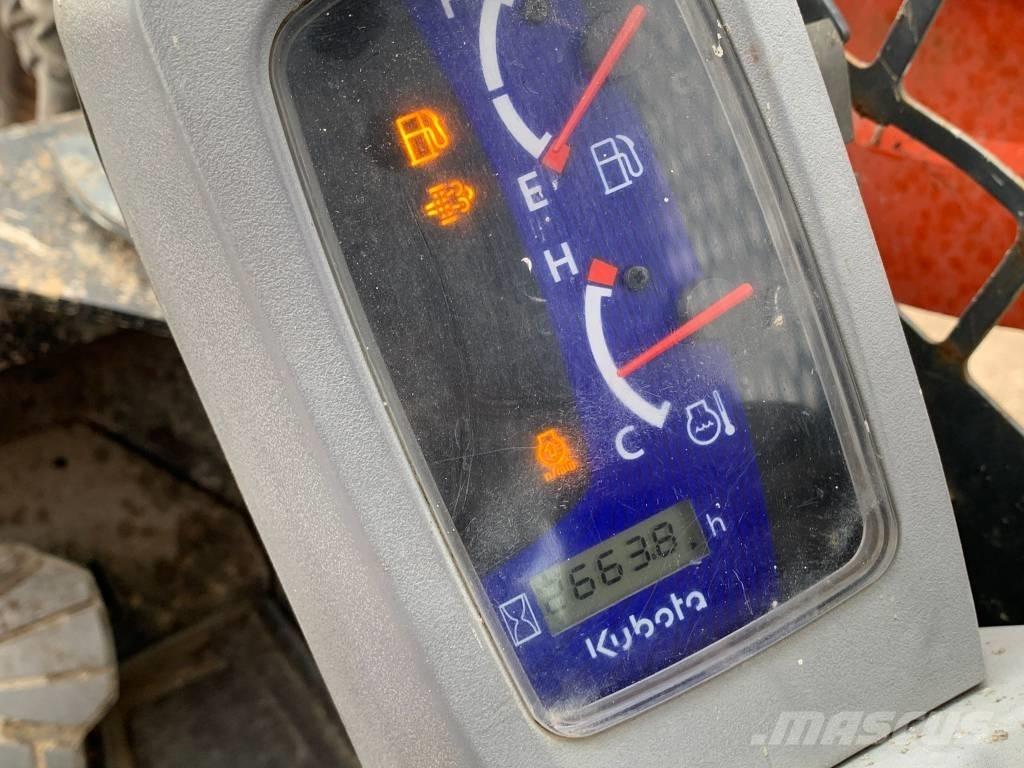 Kubota SVL 75-2  스키드로더