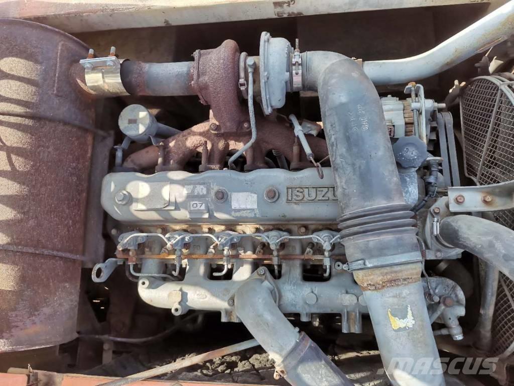 Hitachi ZX 210 W  휠 굴삭기