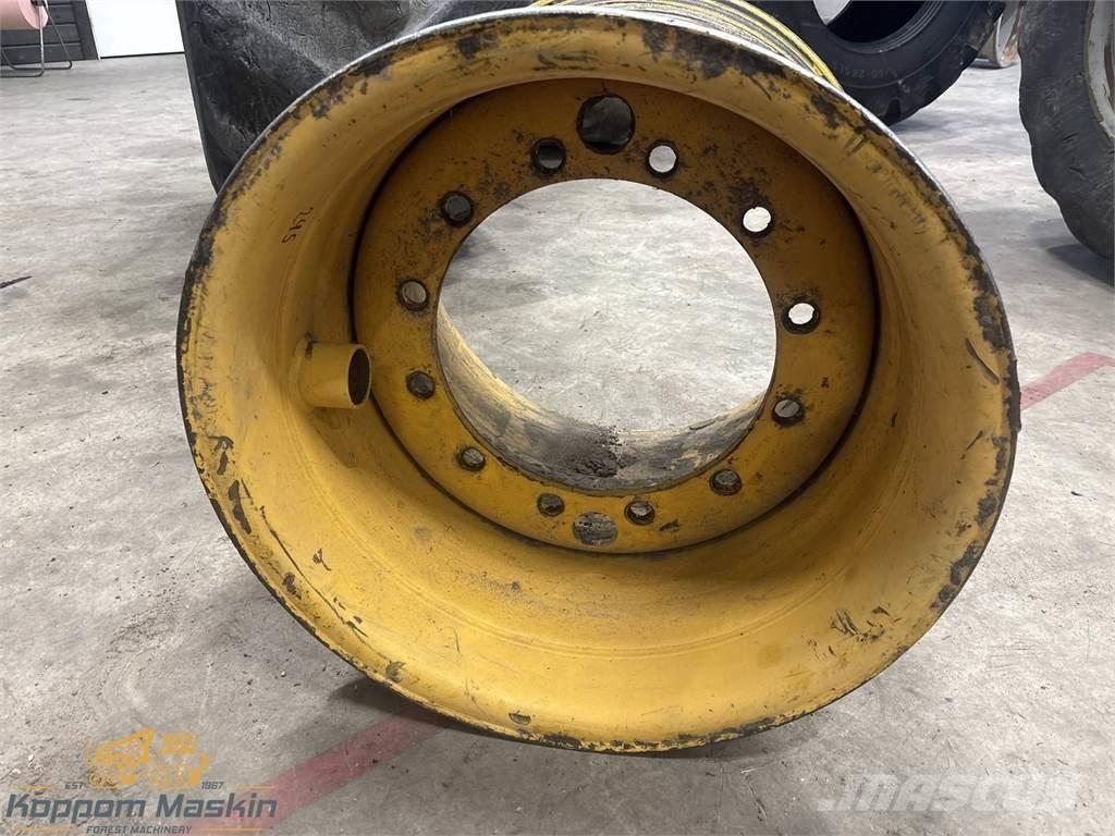 Rottne F18 24x26,5 타이어, 휠 및 림