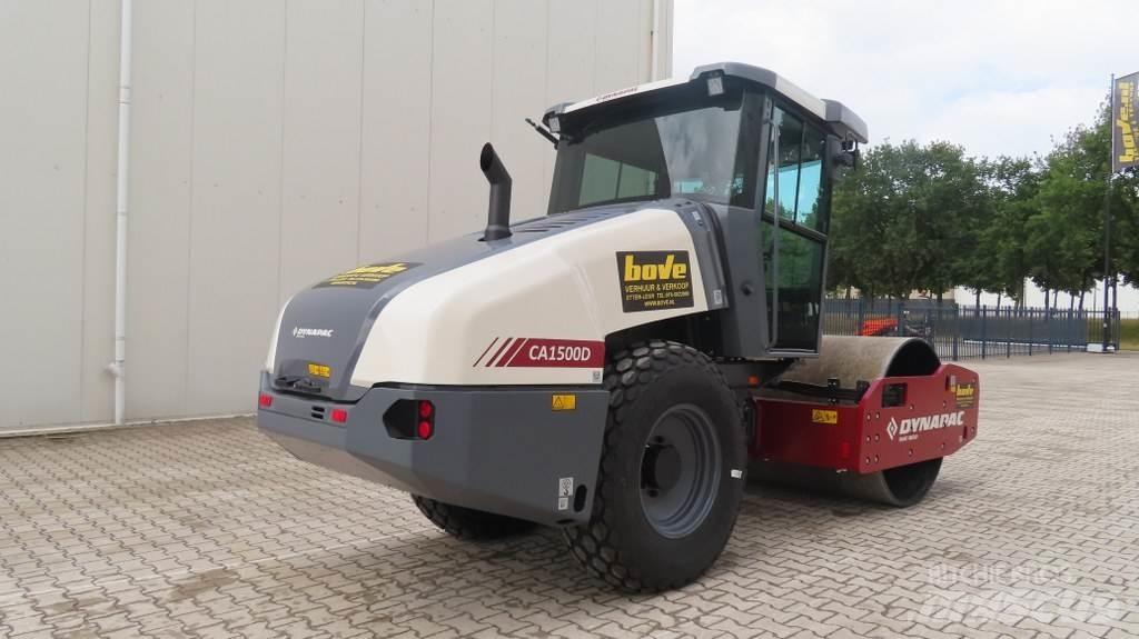 Dynapac CA1500D 싱글 드럼 롤러