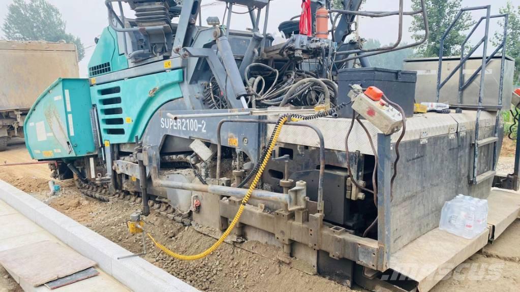 Vögele 2100-3l 아스팔트 포장장비