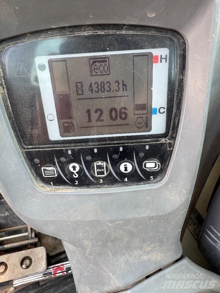 Kubota KX 080-4 중형굴삭기 7톤-28톤