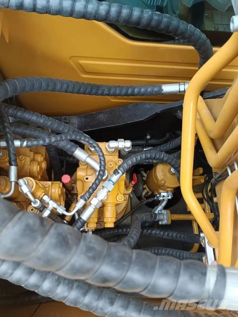 Sany SY 135 C 중형굴삭기 7톤-28톤