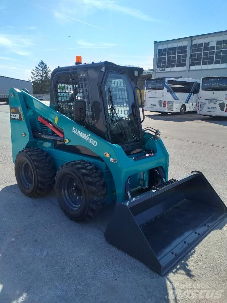 Sunward SWL3230  스키드로더