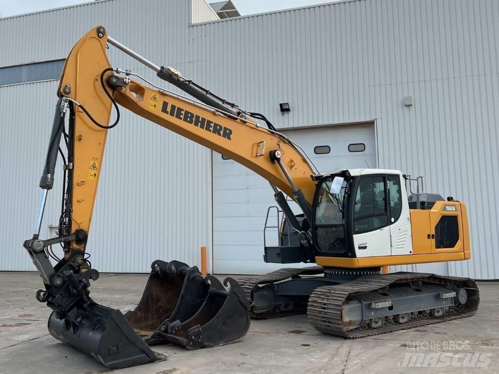 Liebherr R922 LC 대형 굴삭기 29톤 이상
