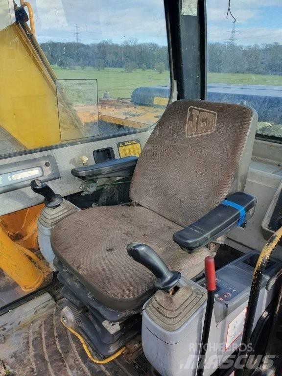 JCB JS 130 대형 굴삭기 29톤 이상
