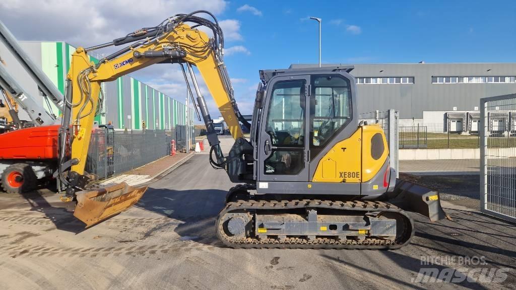 XCMG XE 80 E 중형굴삭기 7톤-28톤