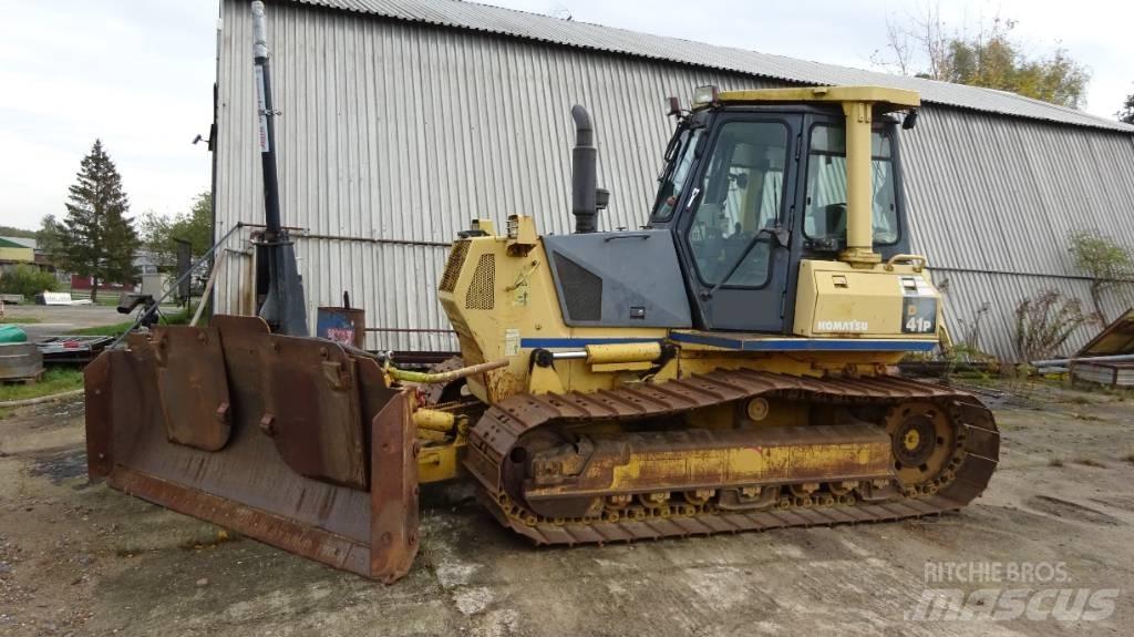 Komatsu D 41 P-6 크롤러 도저