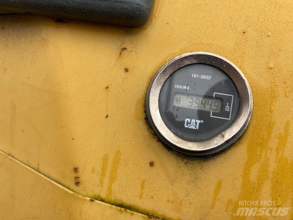 CAT D5G XL 크롤러 도저