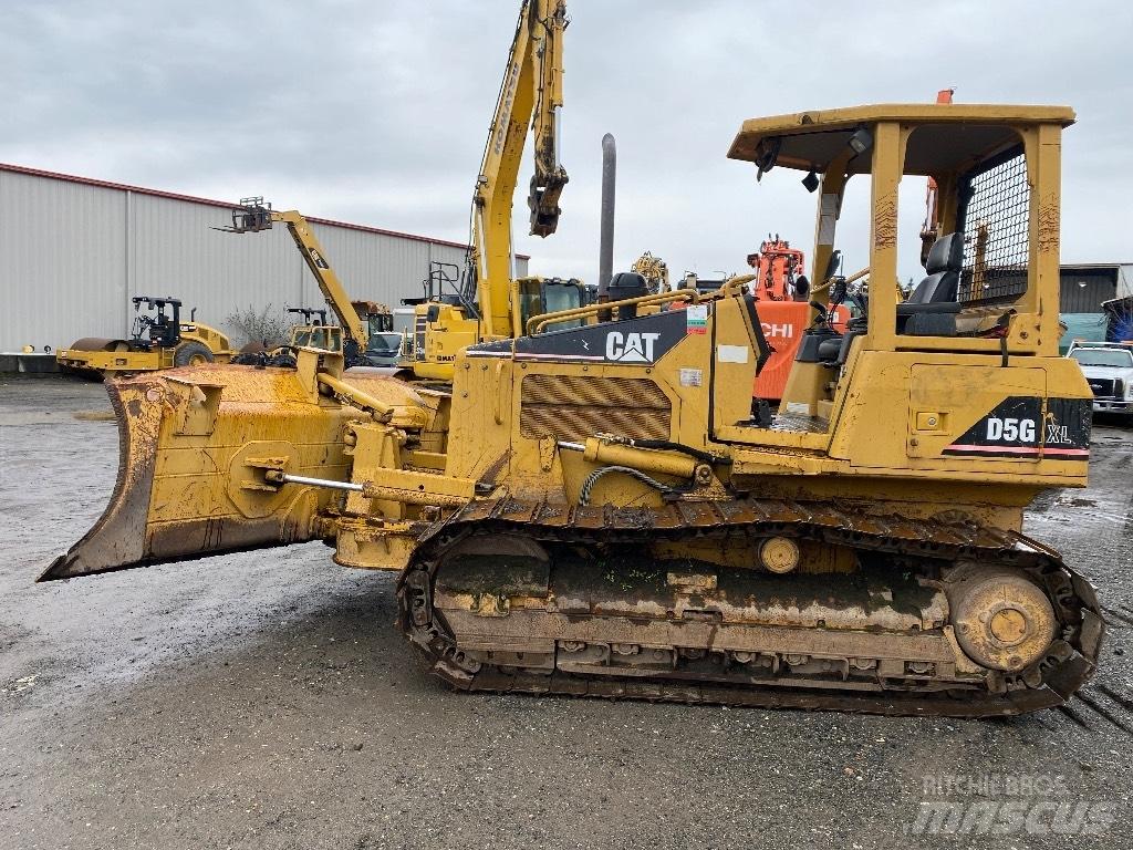 CAT D5G XL 크롤러 도저