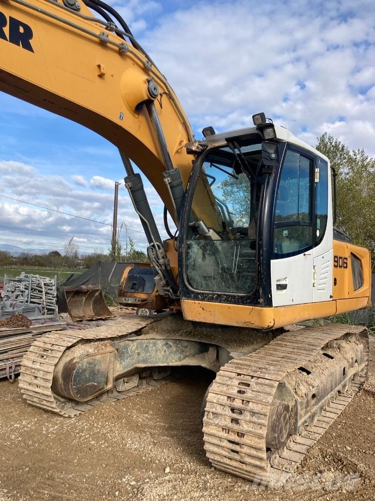 Liebherr R 906 대형 굴삭기 29톤 이상