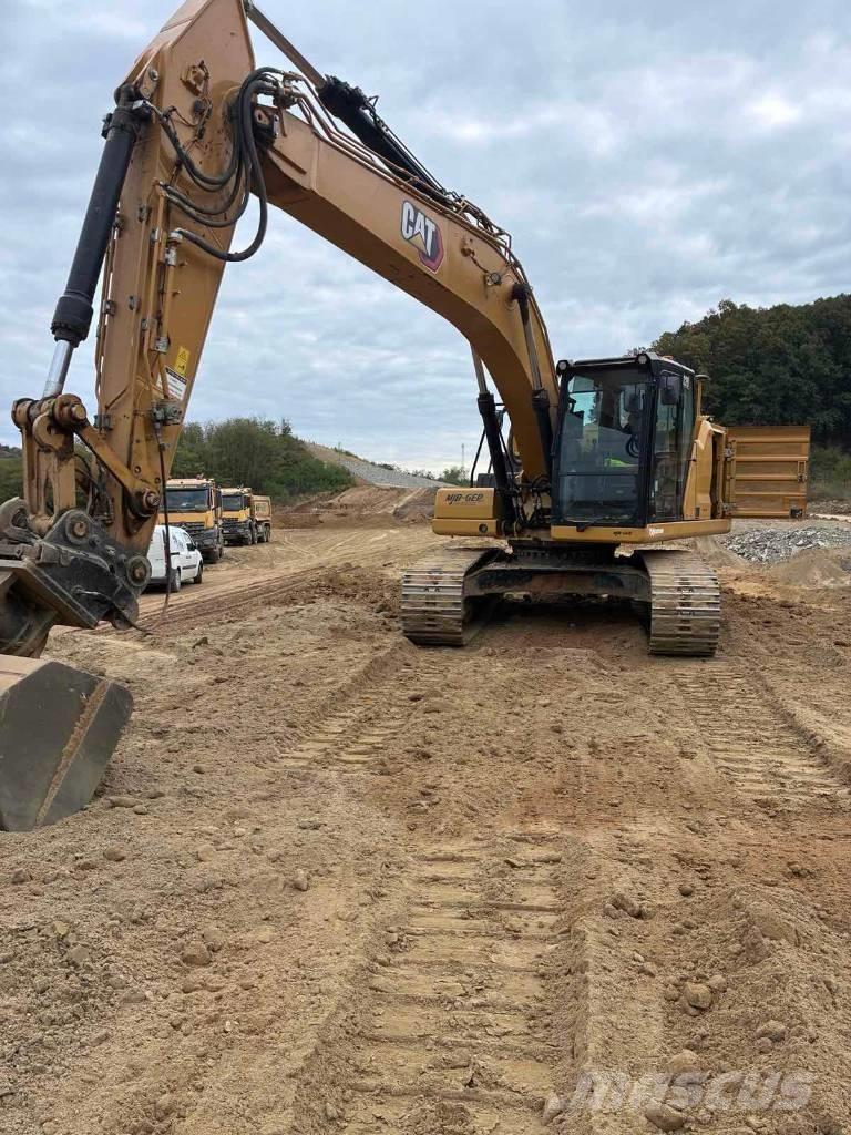 CAT 320 대형 굴삭기 29톤 이상