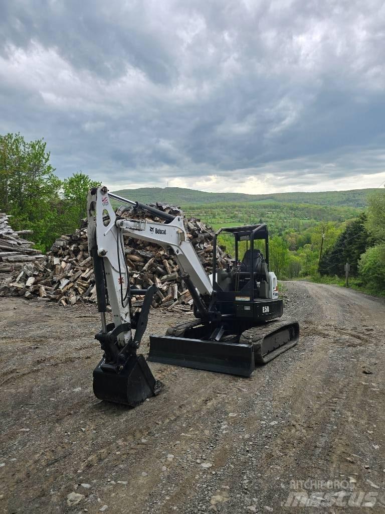 Bobcat E 50 소형 굴삭기 7톤 미만