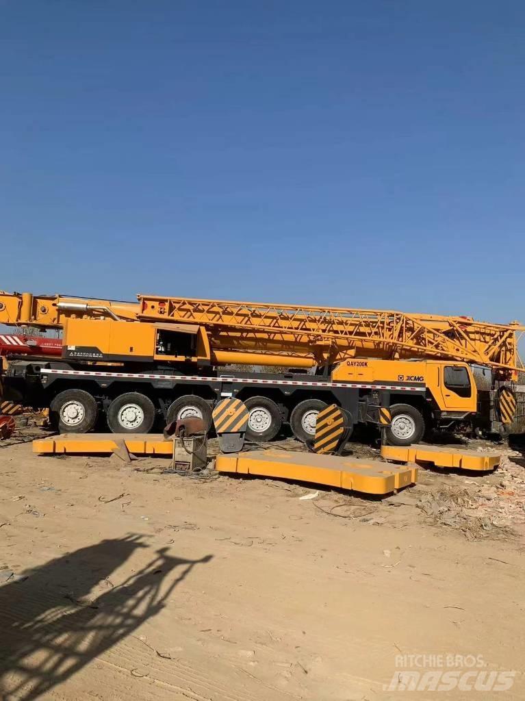 XCMG QY220 A/T 크레인