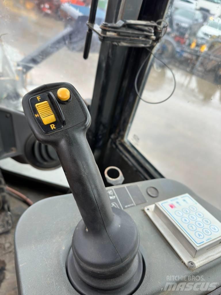 CAT 936H  휠로우더