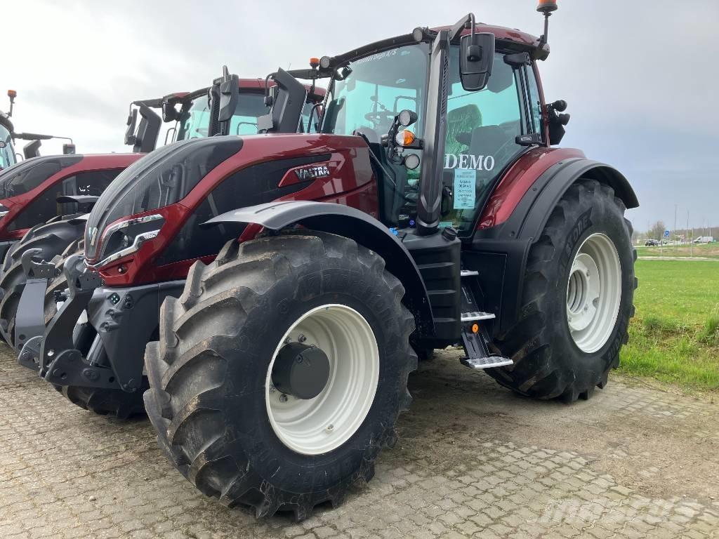 Valtra T 255 Versu 트랙터