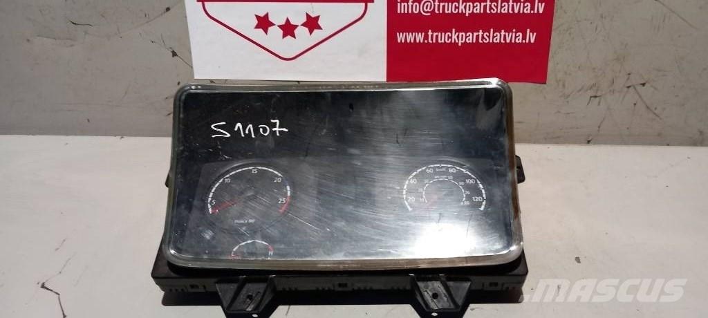 Scania R 440.  1946411 일렉트로닉스