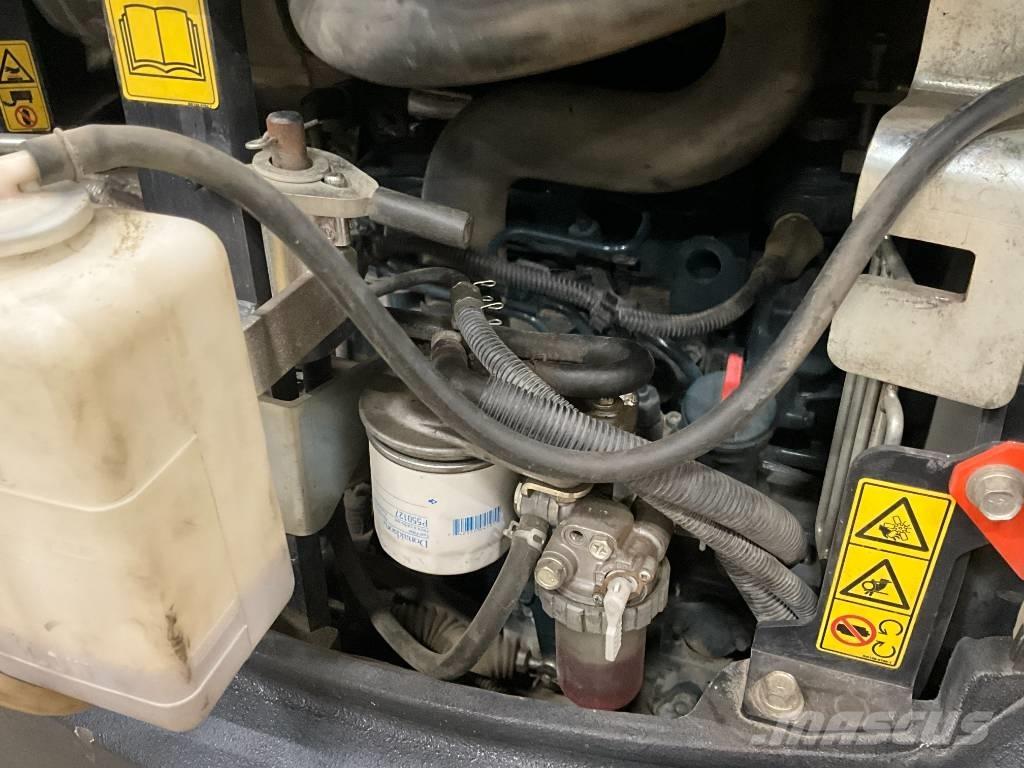 Kubota U 27-4 소형 굴삭기 7톤 미만