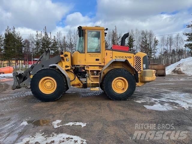 Volvo L90E  휠로우더