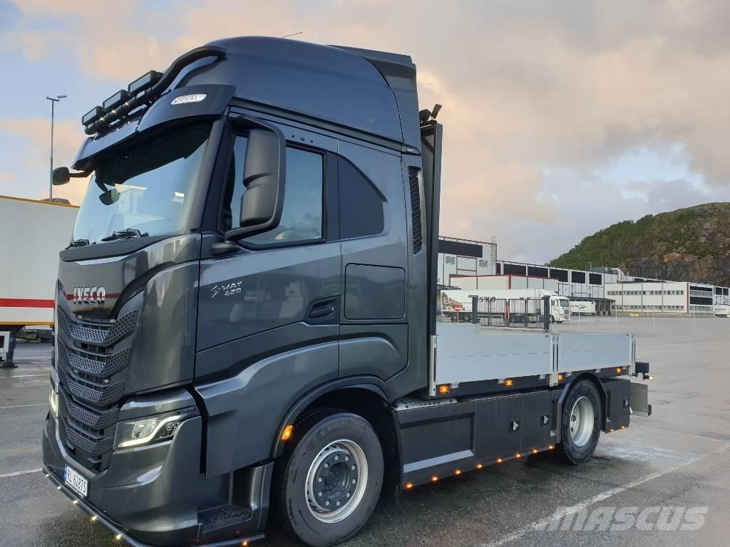 Iveco S-WAY 420 기타 트럭