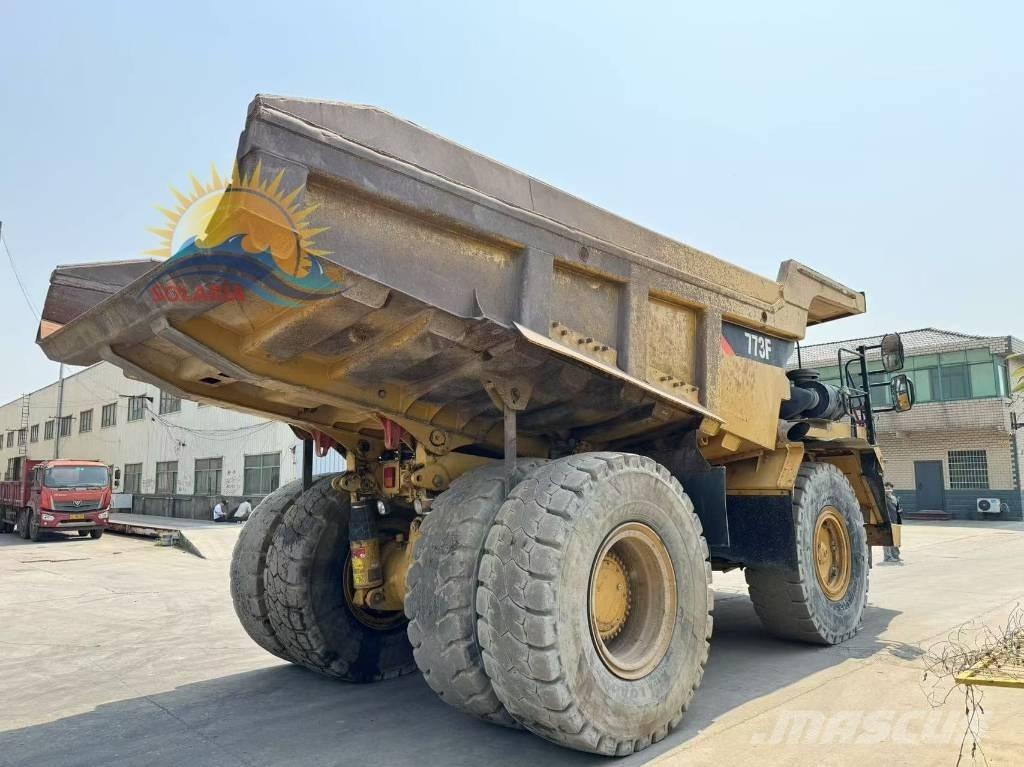 CAT 773 F 연결식 홀러