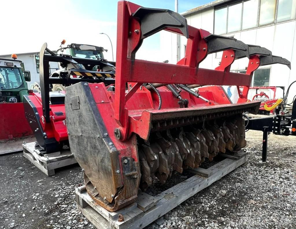 PRINOTH M700 임업정리 헤드커터기