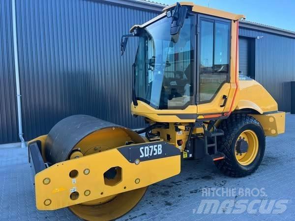 Volvo SD 75 B 싱글 드럼 롤러
