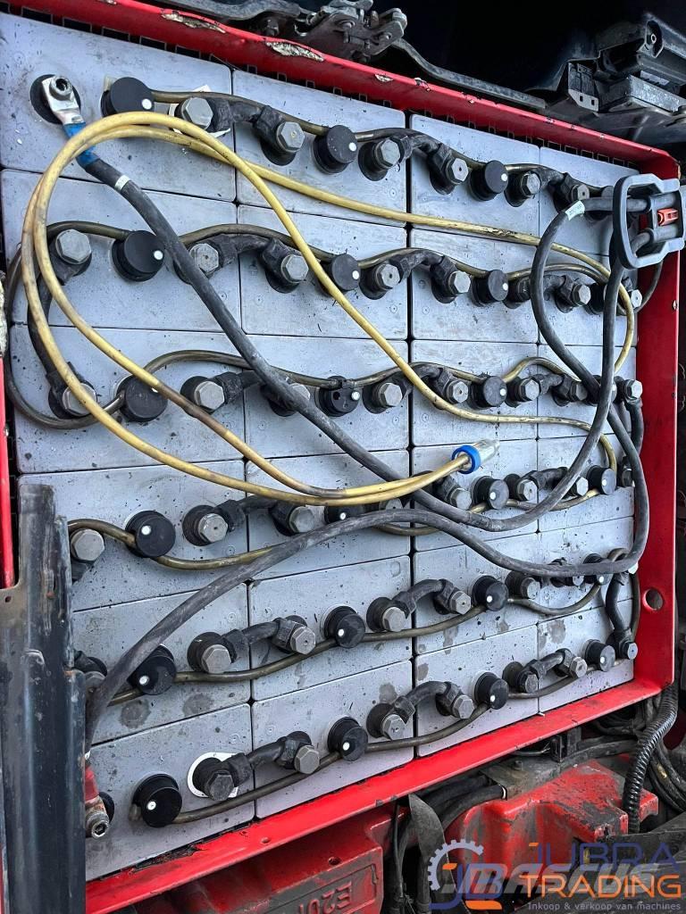 Linde E20PL-02 전동 지게차