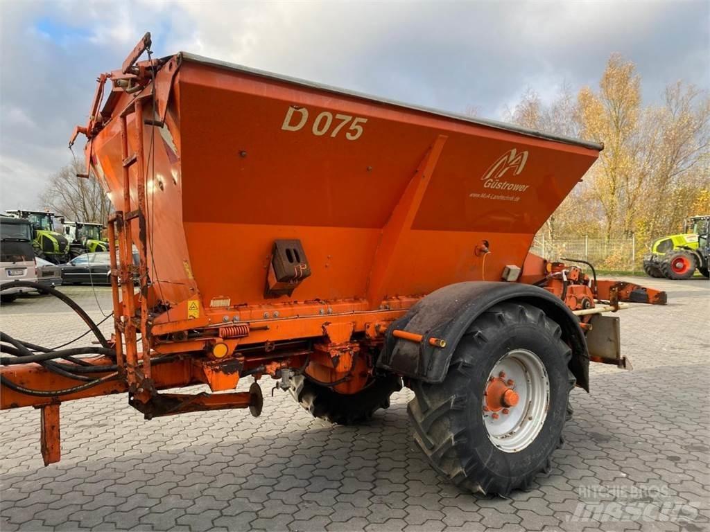  GÜSTROWER D075 미네랄 살포기