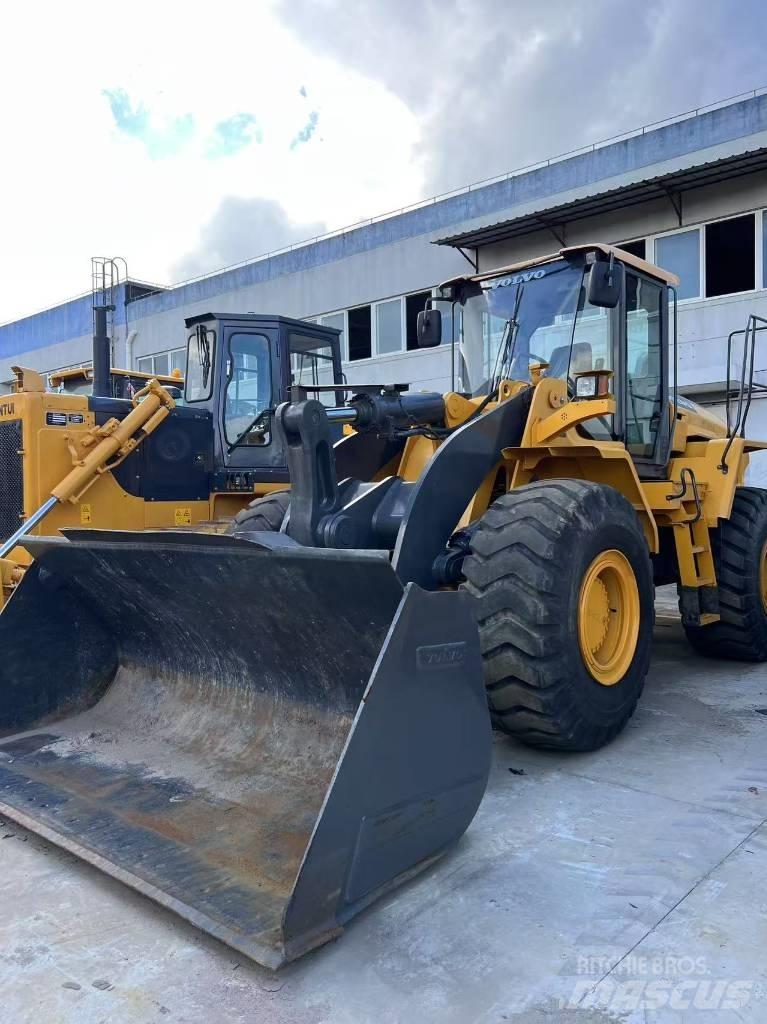 Volvo L 105  휠로우더