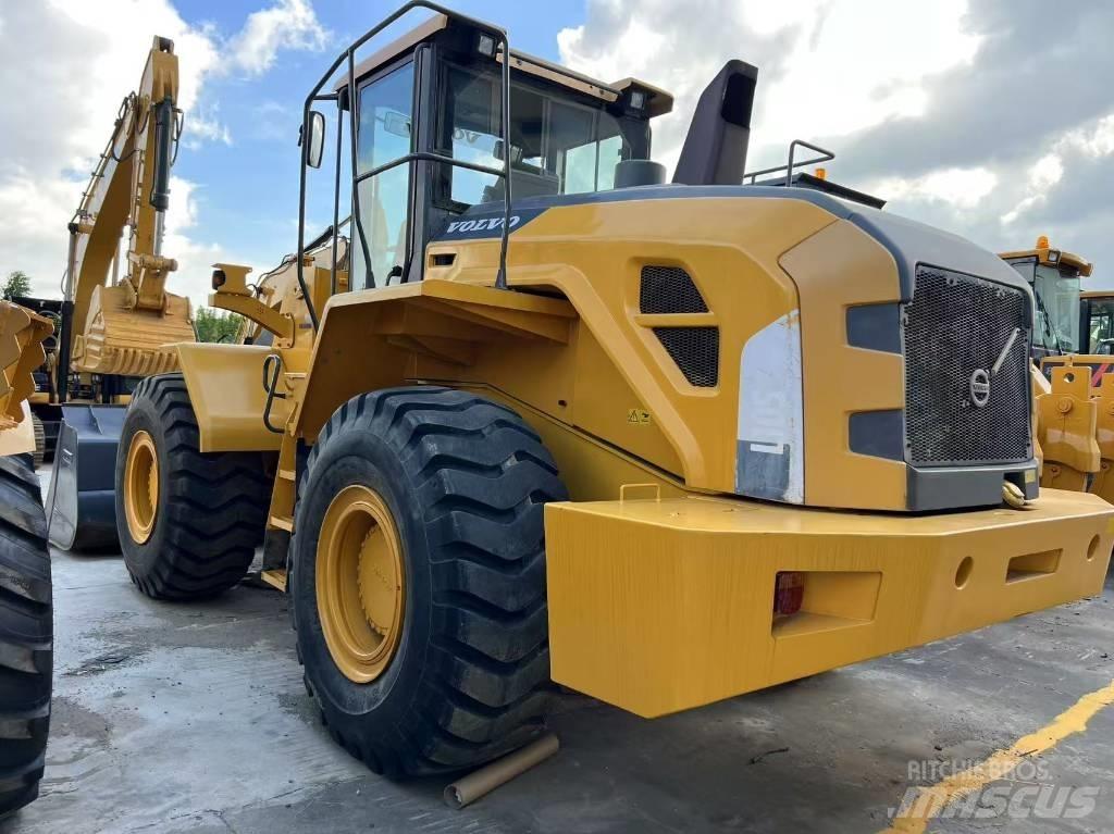 Volvo L 105  휠로우더