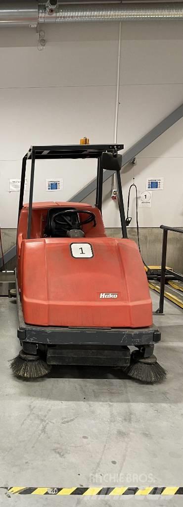Hako B 1100 습건식 복합 청소차