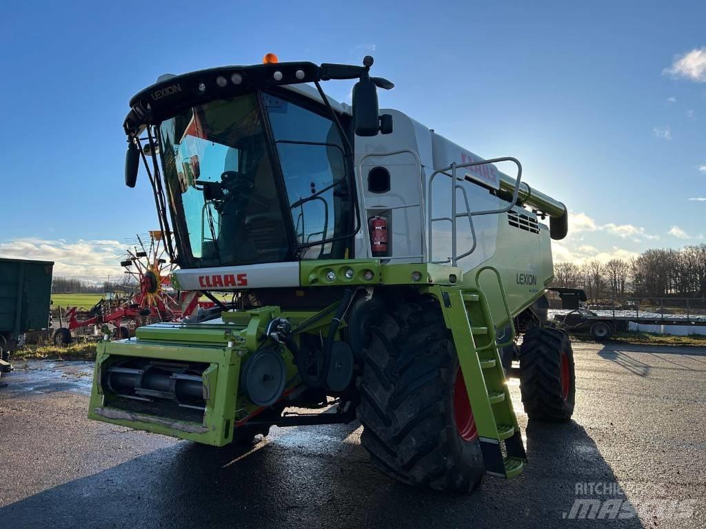 CLAAS Lexion 670 콤바인 수확기