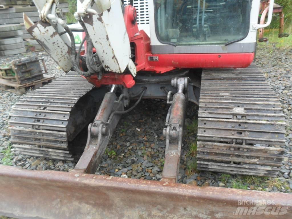 Takeuchi TB175 중형굴삭기 7톤-28톤