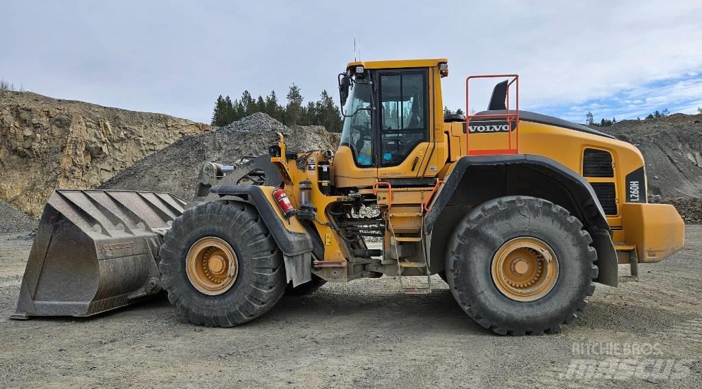 Volvo L 260 H  휠로우더