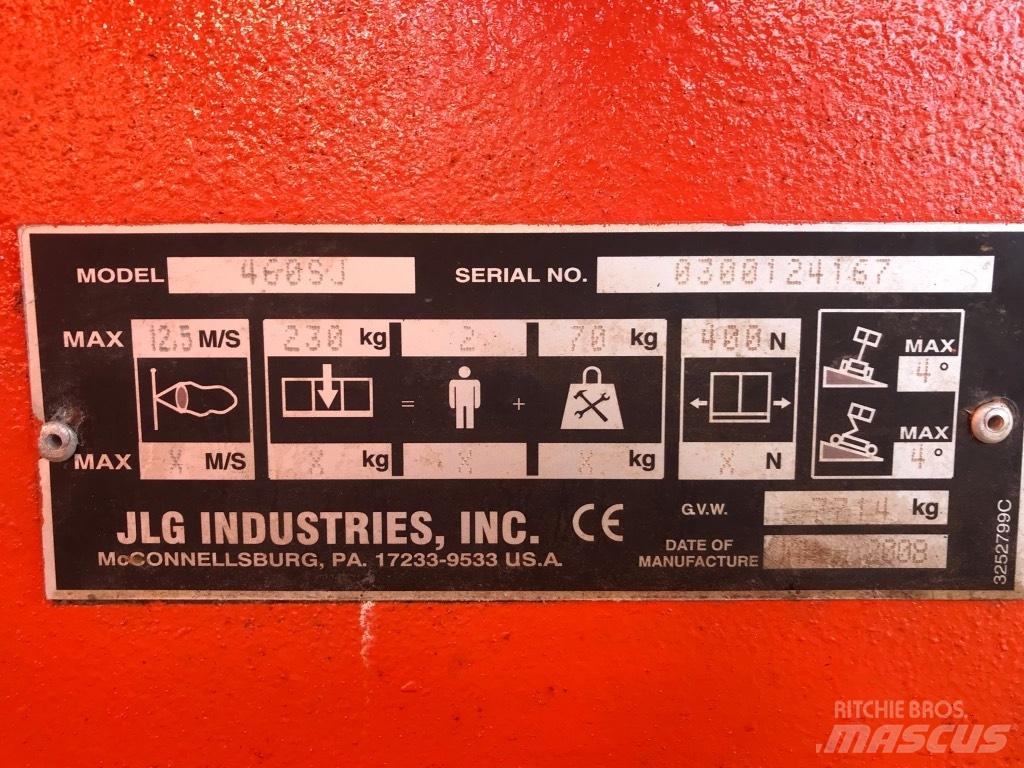 JLG 460 SJ 견인식 전동이동 리프트