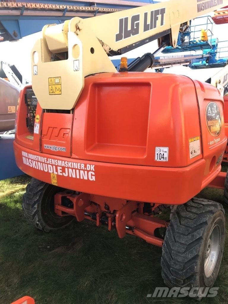 JLG 460 SJ 견인식 전동이동 리프트