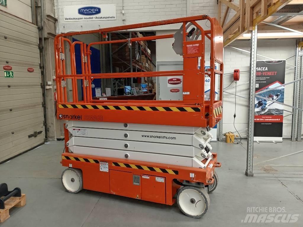 Snorkel S 3226E 가위형 리프트