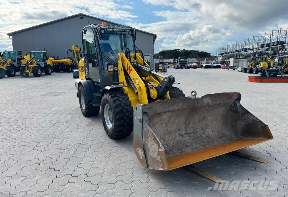 Wacker Neuson WL 70  스키드로더