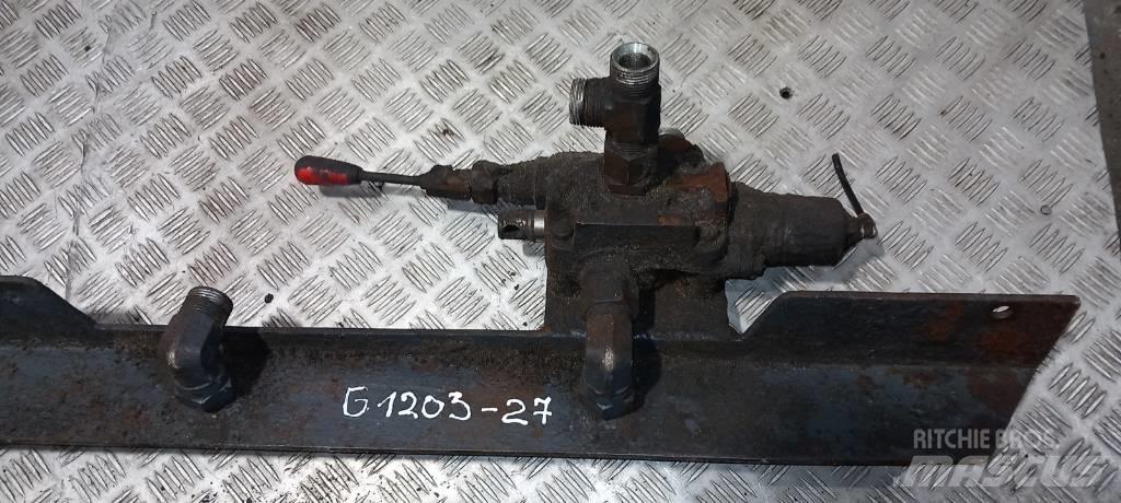 MAN TGA divider 유압식 기계