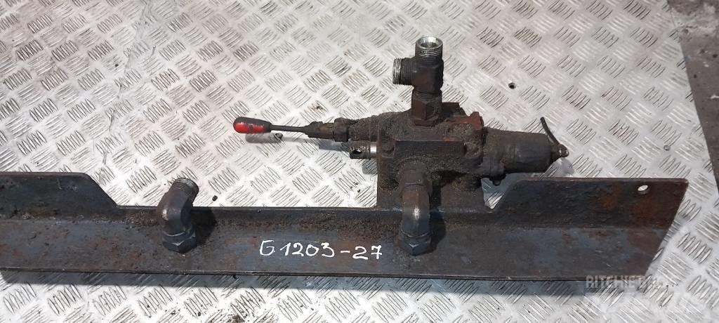 MAN TGA divider 유압식 기계